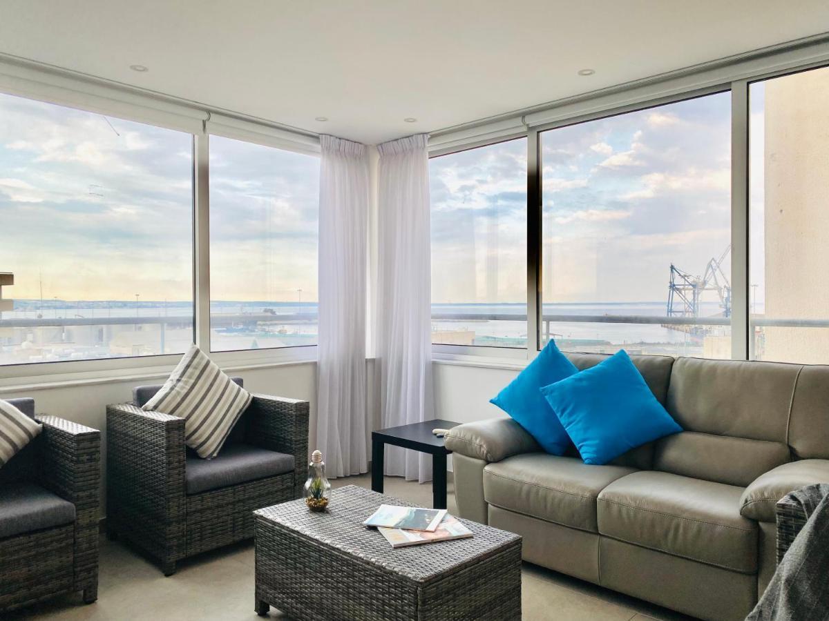 Apartamento Panoramic Seaside Getaway, 2-Br Penthouse Lárnaca Exterior foto